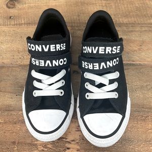 Boys Converse Velcro sneakers. Size 11